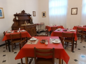 Sala colazioni feste natalizie 2024 - Ospitalità "Regina Pacis" Roma